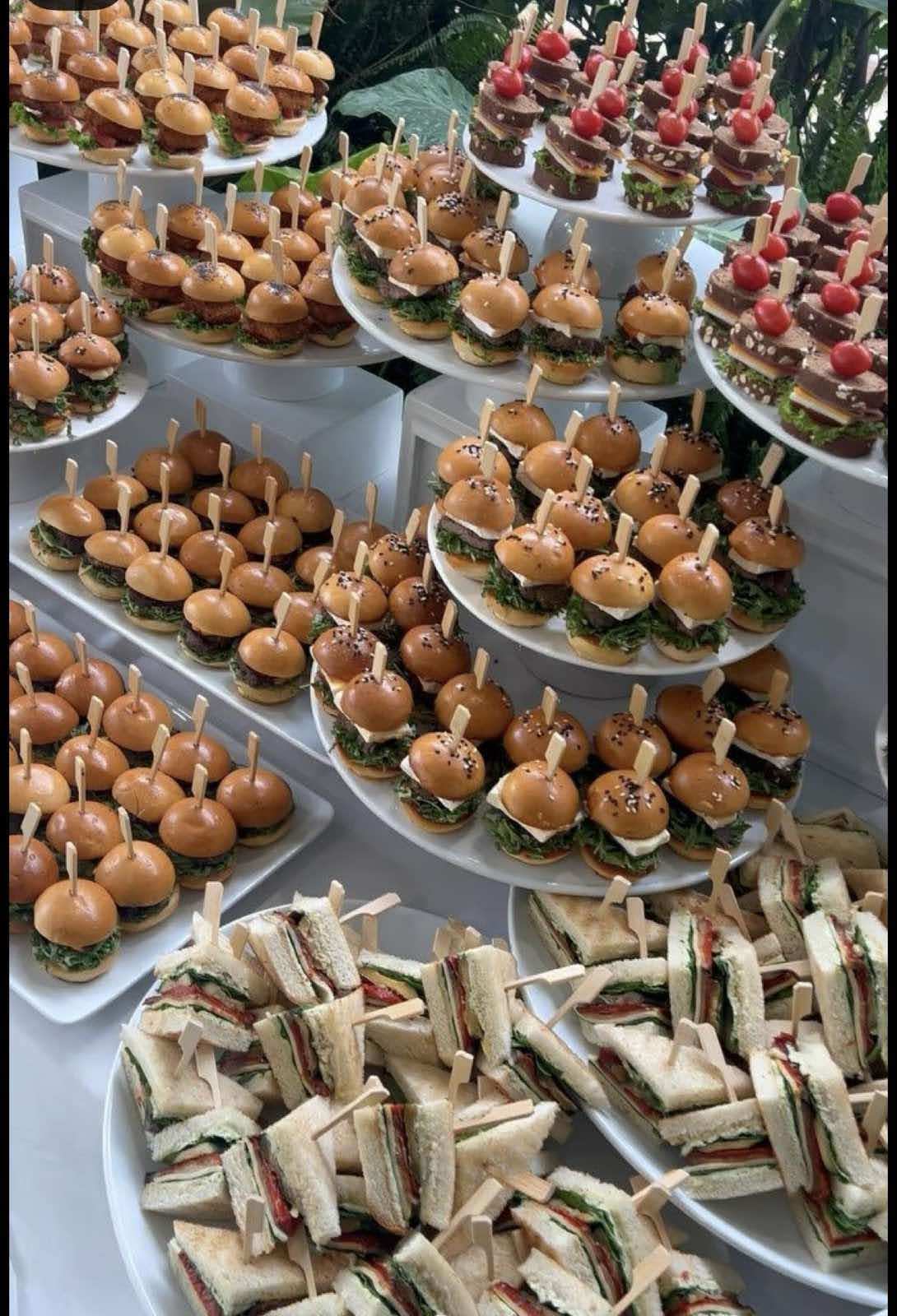 Mini Burgers & Club Sandwiches